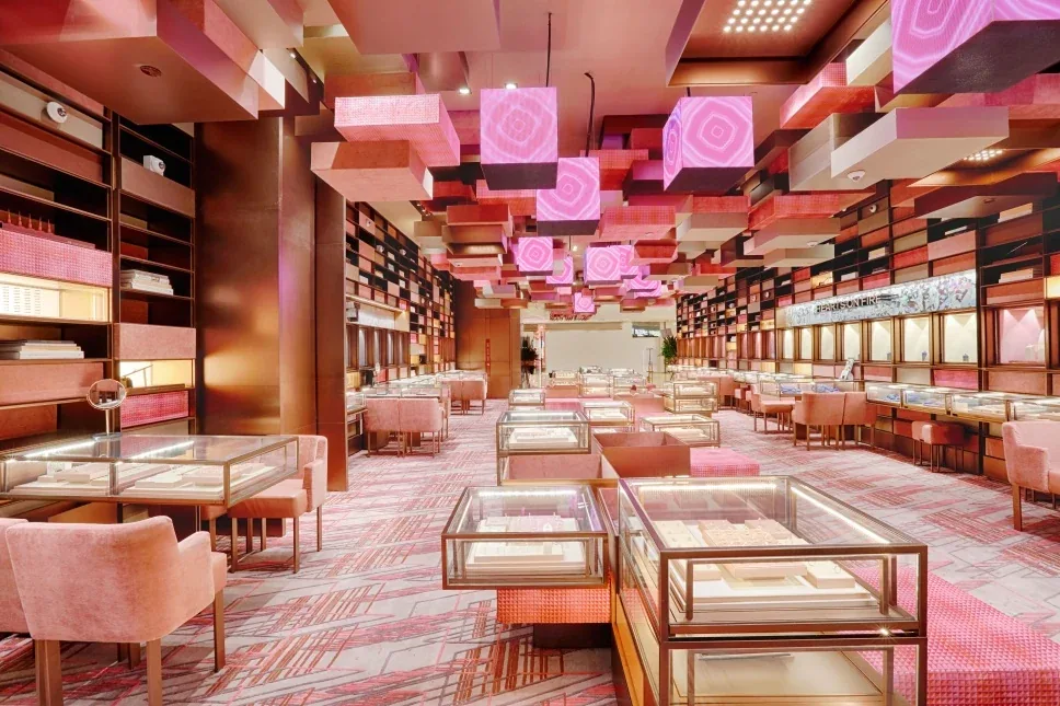 Chow Tai Fook Flagship — Jewellery Gallery